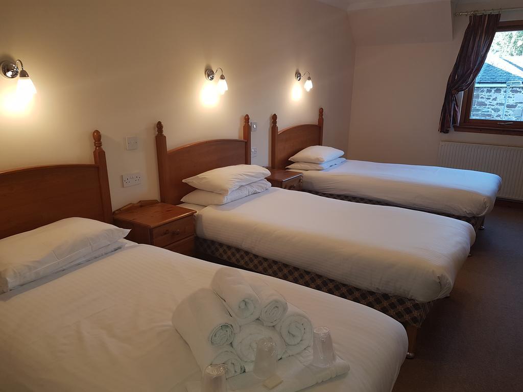 Mackay'S Hotel 斯特拉斯佩弗 外观 照片